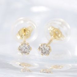 18金イエローゴールドダイヤ計0.2ctピアス　