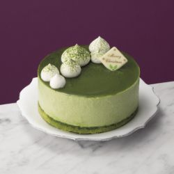 萌黄(もえぎ)宇治抹茶のケーキ