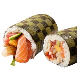 魚屋渾身の海鮮恵方巻　ハーフ