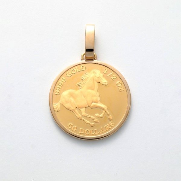 24金エリザベス女王ホースデザイン・18金枠1/2オンスペンダントトップ
